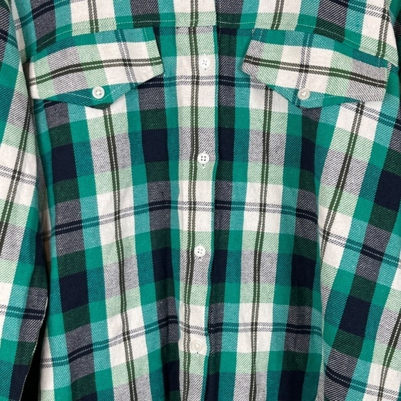 NWT PrettyLittleThings Green Check Oversized Long Sleeve Dad Shirt; One Size - Picture 4 of 10